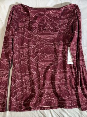 Women's Long Sleeve Scoop Neck Top in Burgundy Line Print turtleneck